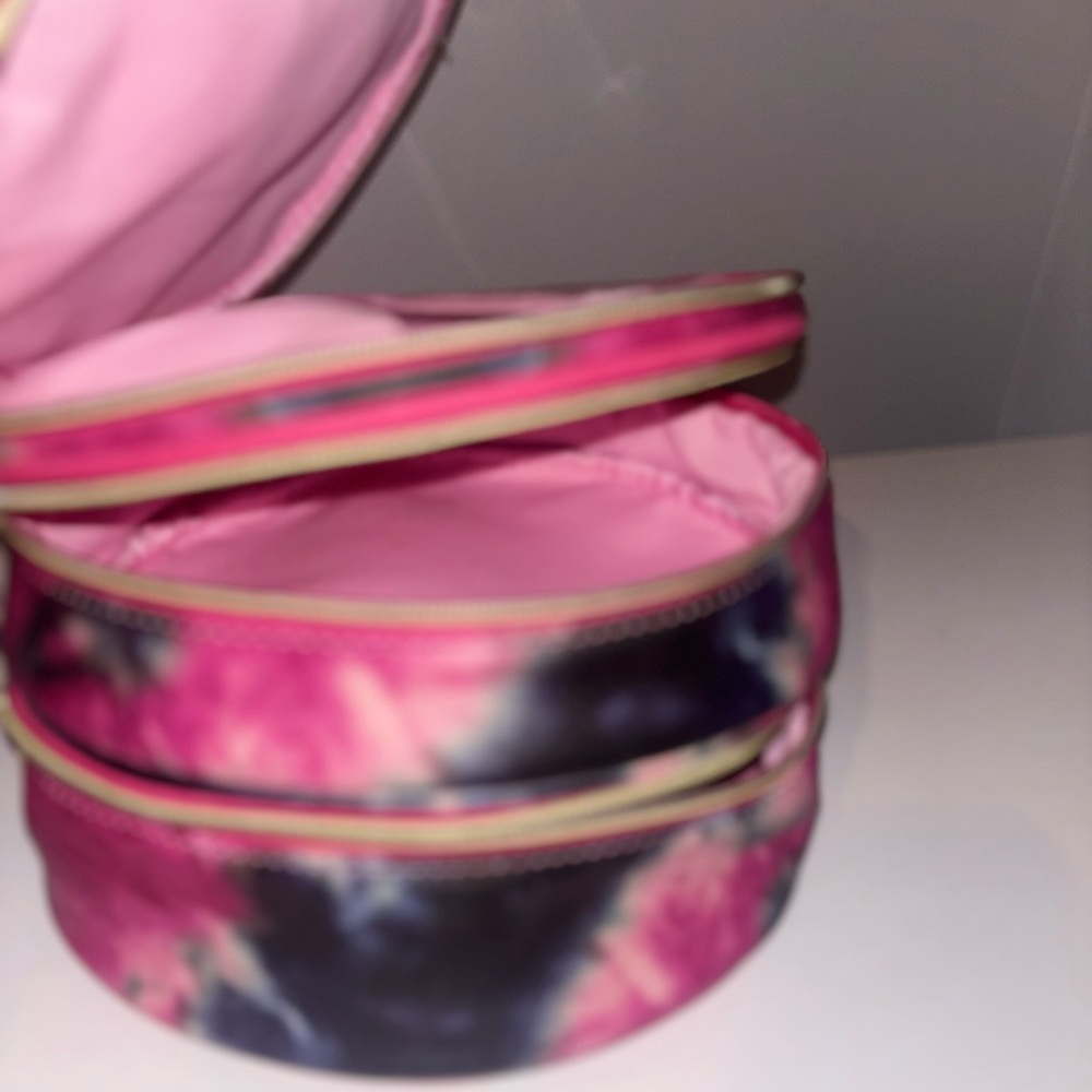 Under One Sky Pink Tie Dye Round Double Layer Cosmetic Case Makeup Train Bag - Picture 9 of 10